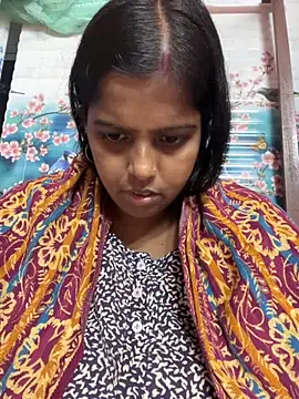 Snapshot of Beauty-queen chatting on November 9, 2025, 10:52 am Beauty-queen online show from November 9, 2025, 10:52 am