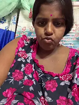 Beauty-queen online show from April 4, 2026, 10:11 am