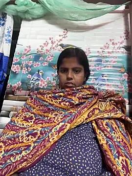 Snapshot of Beauty-queen chatting on November 20, 2025, 11:11 am Beauty-queen online show from November 20, 2025, 11:11 am