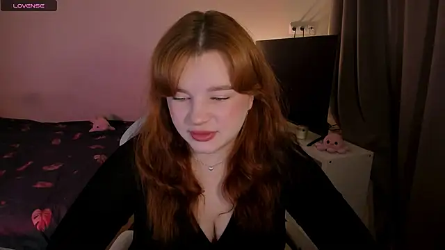  Lisa x online show from December 2, 2024, 7:20 am