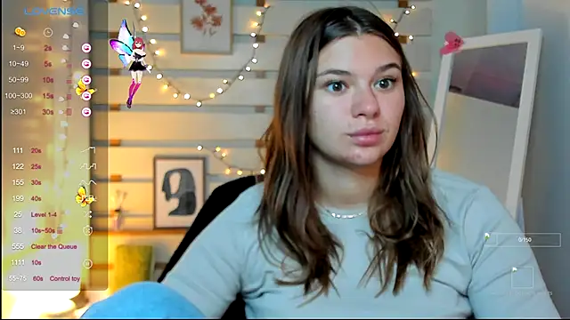 Josephine Kiss online show from September 30, 2025, 3:40 pm