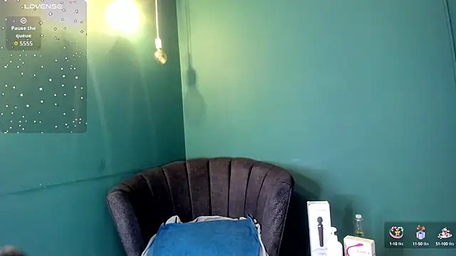 Danna 777  online show from September 26, 2025, 12:17 am