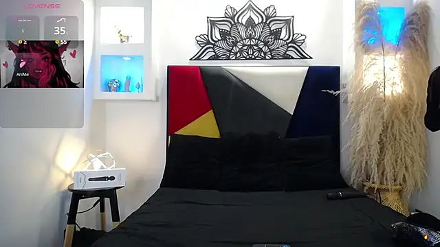 Tifanny Sweett online show from October 11, 2025, 3:29 am