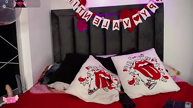 Tifanny Sweett online show from February 13, 2025, 11:39 am