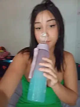 Snapshot of maluzinha2023 chatting on June 11, 2026, 12:13 pm maluzinha2023 online show from June 11, 2026, 12:13 pm