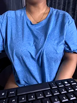 Ritu-Babe online show from November 14, 2025, 6:00 pm