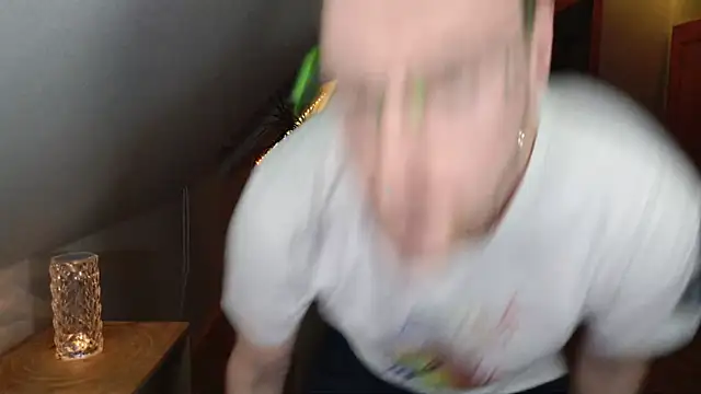 Snapshot of Relsxboy chatting on March 11, 2025, 5:57 pm Relsxboy online show from March 11, 2025, 5:57 pm