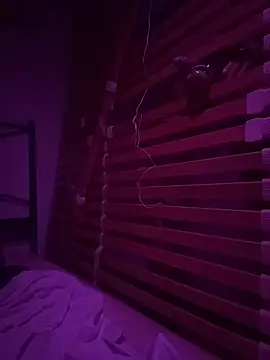 TweakyDude online show from April 18, 2026, 1:30 am