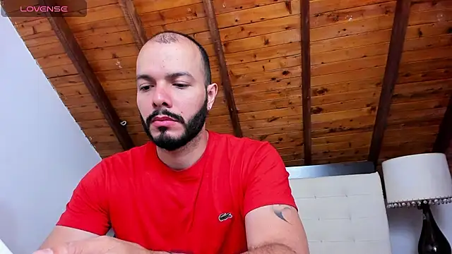 Snapshot of Tom_Bailey chatting on September 15, 2025, 12:16 pm Tom Bailey online show from September 15, 2025, 12:16 pm