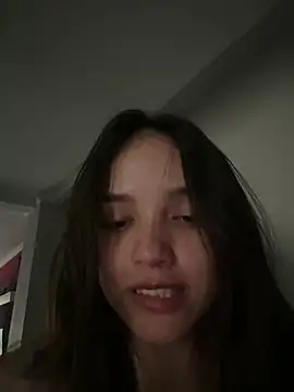 MisFrekcles  online show from March 5, 2025, 12:11 pm