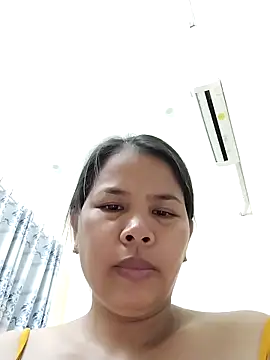 Lanyingxin18 online show from March 3, 2025, 10:42 pm