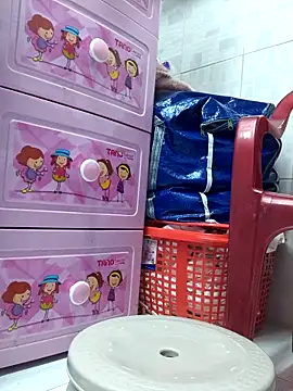 Lanyingxin18 online show from February 25, 2026, 11:48 pm