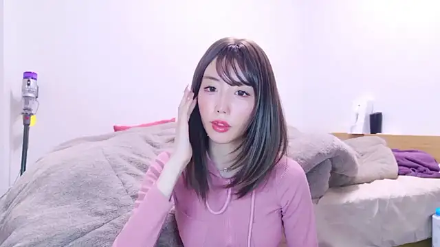 xx natsumegu xx online show from October 25, 2025, 2:28 pm