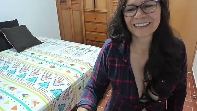 Carlaa-69 online show from October 9, 2025, 10:16 am