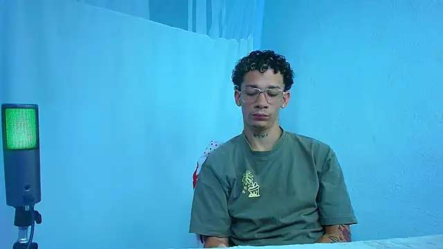 mateodeamjo online show from March 31, 2026, 2:46 am