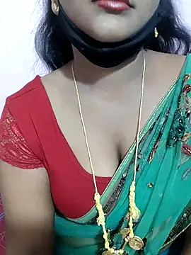 louise92 online show from February 25, 2025, 4:57 am