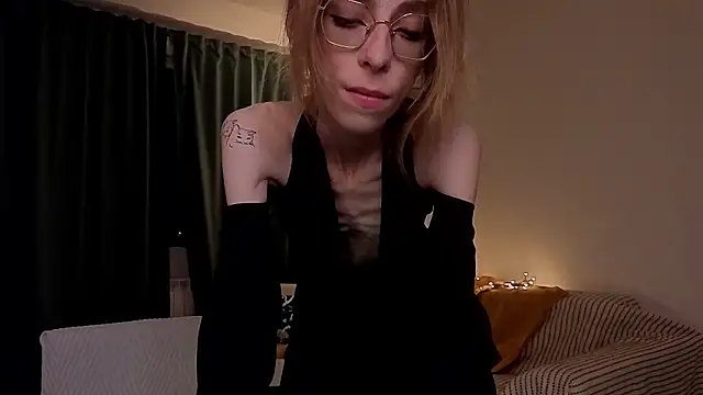 amber quell here online show from February 1, 2026, 4:16 pm