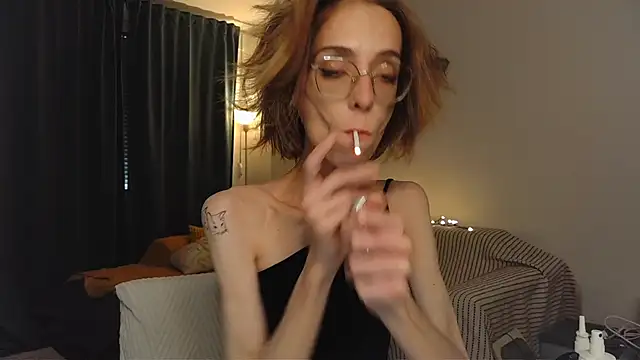 amber quell here online show from April 18, 2026, 3:25 pm