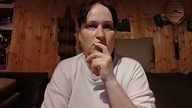  squirty cum lady  online show from June 27, 2026, 1:17 pm