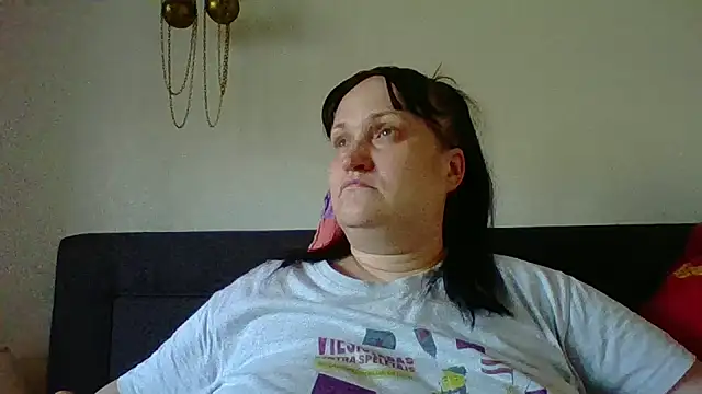  squirty cum lady  online show from March 21, 2026, 4:22 pm