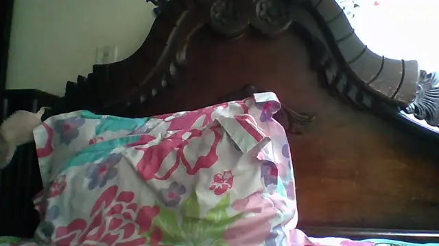 Snapshot of trianabell chatting on November 29, 2025, 6:30 pm trianabell online show from November 29, 2025, 6:30 pm