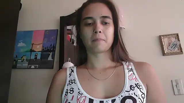 trianabell online show from June 3, 2026, 4:01 pm