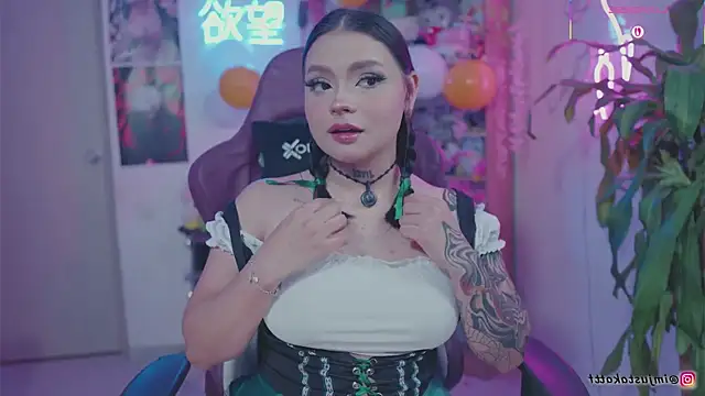 sensualkattt online show from September 20, 2025, 1:38 pm