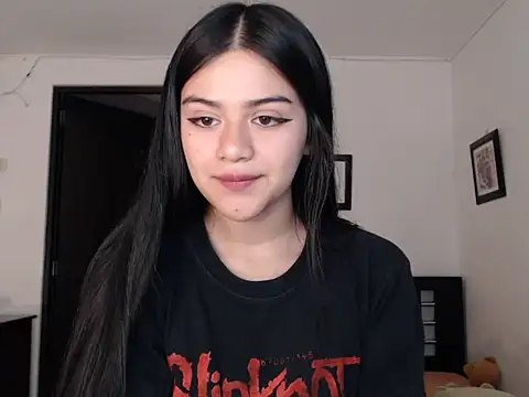 Snapshot of angelbeat_ chatting on January 12, 2025, 12:49 am angelbeat online show from January 12, 2025, 12:49 am