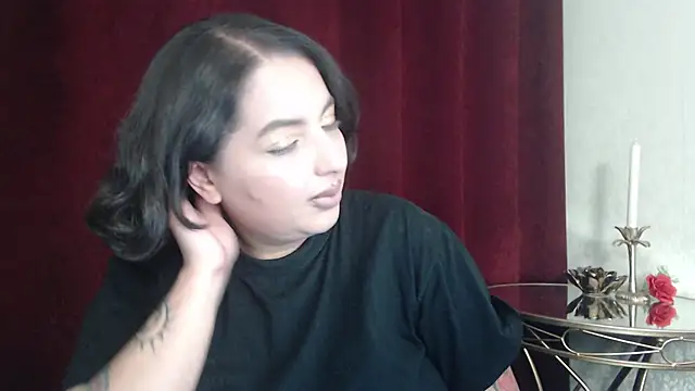 Snapshot of BustyAllyy chatting on February 15, 2026, 10:30 pm BustyAllyy online show from February 15, 2026, 10:30 pm