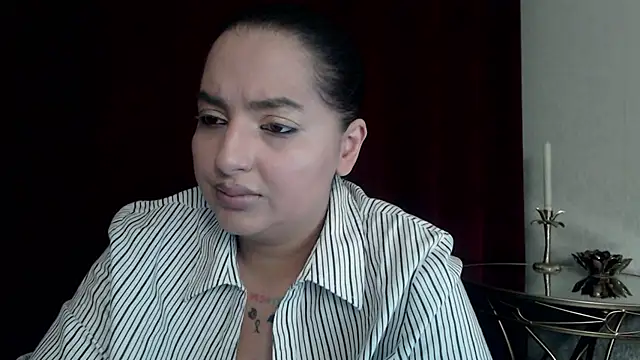 Snapshot of BustyAllyy chatting on March 3, 2026, 10:06 pm BustyAllyy online show from March 3, 2026, 10:06 pm