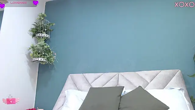 SharisWillian online show from September 27, 2025, 3:45 am