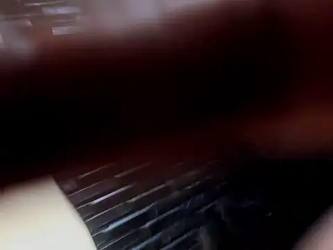 DaianaLutz online show from November 4, 2025, 2:10 pm