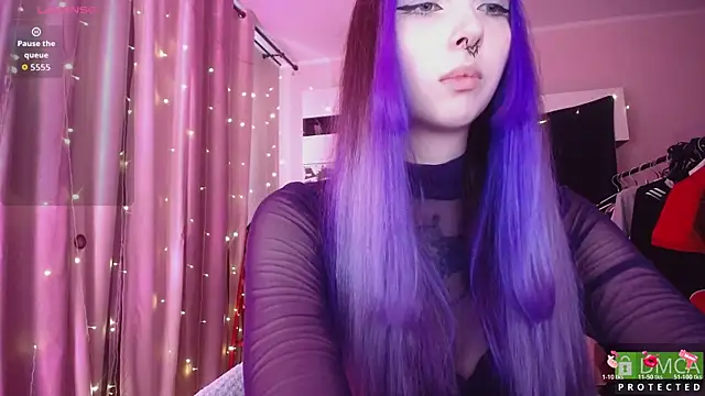 Snapshot of JustMeowGirl chatting on July 29, 2026, 4:44 am JustMeowGirl online show from July 29, 2026, 4:44 am