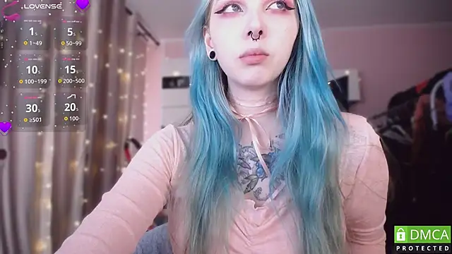 JustMeowGirl online show from March 28, 2026, 4:57 am