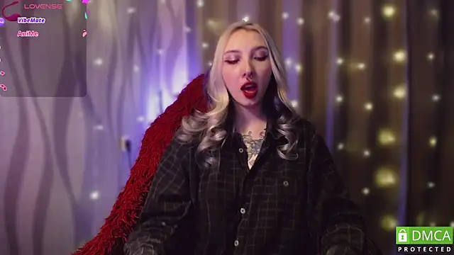 Snapshot of JustMeowGirl chatting on January 26, 2025, 5:56 am JustMeowGirl online show from January 26, 2025, 5:56 am