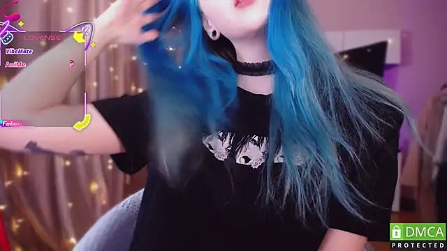 Snapshot of JustMeowGirl chatting on November 19, 2025, 4:34 am JustMeowGirl online show from November 19, 2025, 4:34 am