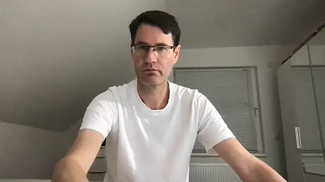 zxzx cam1 online show from December 15, 2025, 6:03 pm