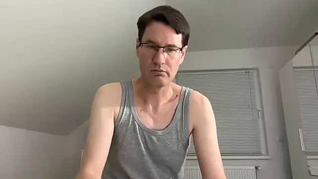 zxzx cam1 online show from March 16, 2026, 3:48 pm