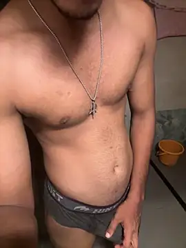 Snapshot of freecallboi chatting on May 7, 2026, 2:42 pm freecallboi online show from May 7, 2026, 2:42 pm