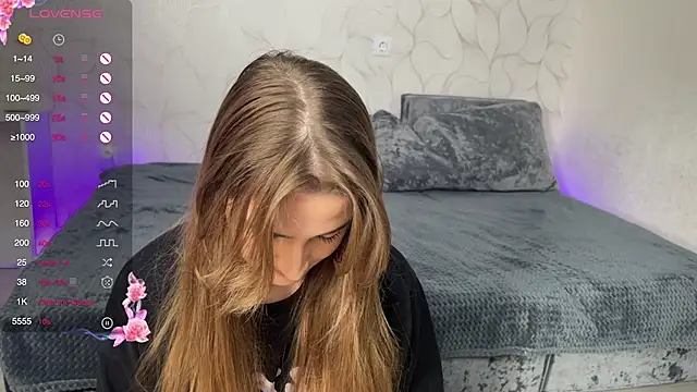 Vibe to night online show from October 18, 2025, 7:10 am