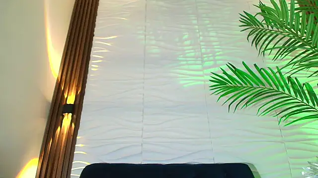 kimberly Gonzalez1 online show from November 13, 2025, 7:07 pm