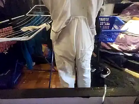 0815lukas2024 online show from February 1, 2025, 8:29 am