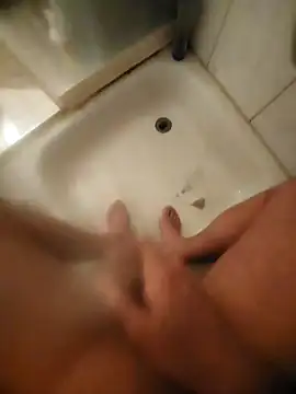 0815lukas2024 online show from October 7, 2025, 9:21 am