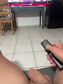 Snapshot of Alexwawapl chatting on September 17, 2025, 6:54 pm Alexwawapl online show from September 17, 2025, 6:54 pm