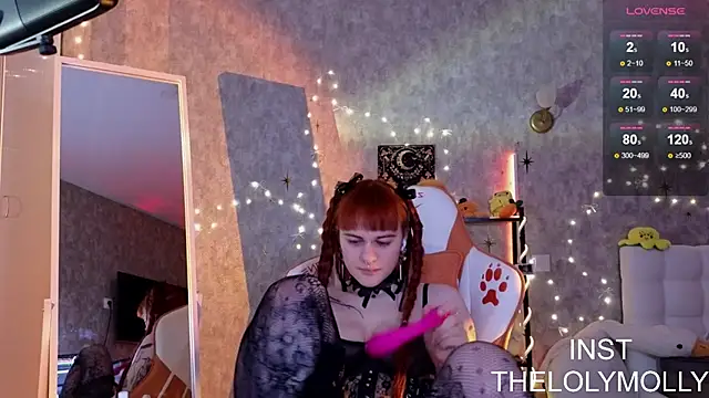 LolyMolli online show from February 5, 2026, 10:11 am