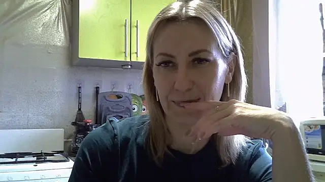 Snapshot of AshleyXHoney chatting on October 30, 2025, 7:17 am AshleyXHoney online show from October 30, 2025, 7:17 am