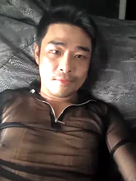 cloudfornigh online show from May 27, 2026, 5:04 am