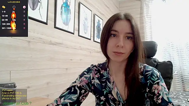 Snapshot of Wowpornoo chatting on March 19, 2025, 8:34 am Wowpornoo online show from March 19, 2025, 8:34 am