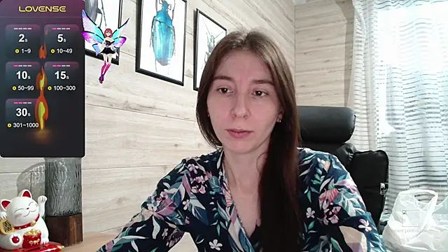 Snapshot of Wowpornoo chatting on October 2, 2025, 8:40 am Wowpornoo online show from October 2, 2025, 8:40 am