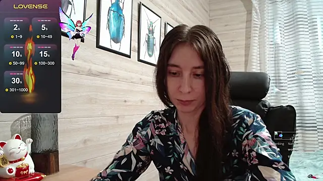 Snapshot of Wowpornoo chatting on September 28, 2025, 10:44 am Wowpornoo online show from September 28, 2025, 10:44 am